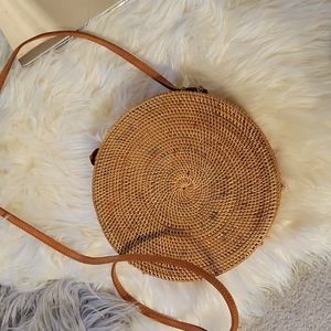 Round rattan Handbag